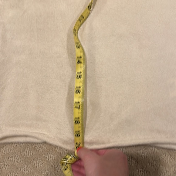 Vince cashmere turtleneck sweater - Picture 5 of 5